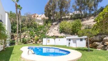House | Pool | Outdoor pool