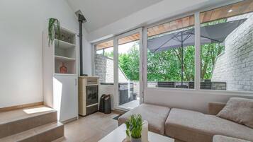 House | Living room
