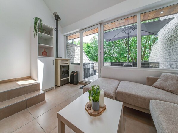 House | Living room