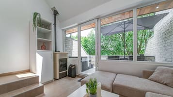 House | Living room