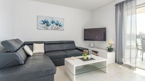 Living room - Comfortable Villa With Private Pool (Porec)