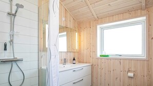 House | Bathroom