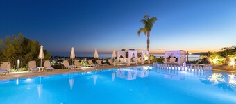 Pefkos View