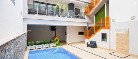 Lägenhet | Pool | Utomhuspool