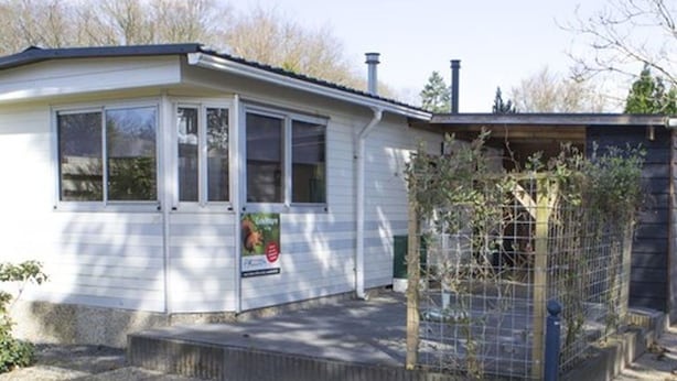 Exterior - Inviting Holiday Home in Hulshorst With Garden (Hulshorst)