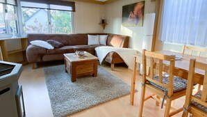 Living room - Inviting Holiday Home in Hulshorst With Garden (Hulshorst)