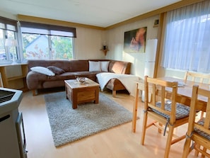 Living room - Inviting Holiday Home in Hulshorst With Garden (Hulshorst)