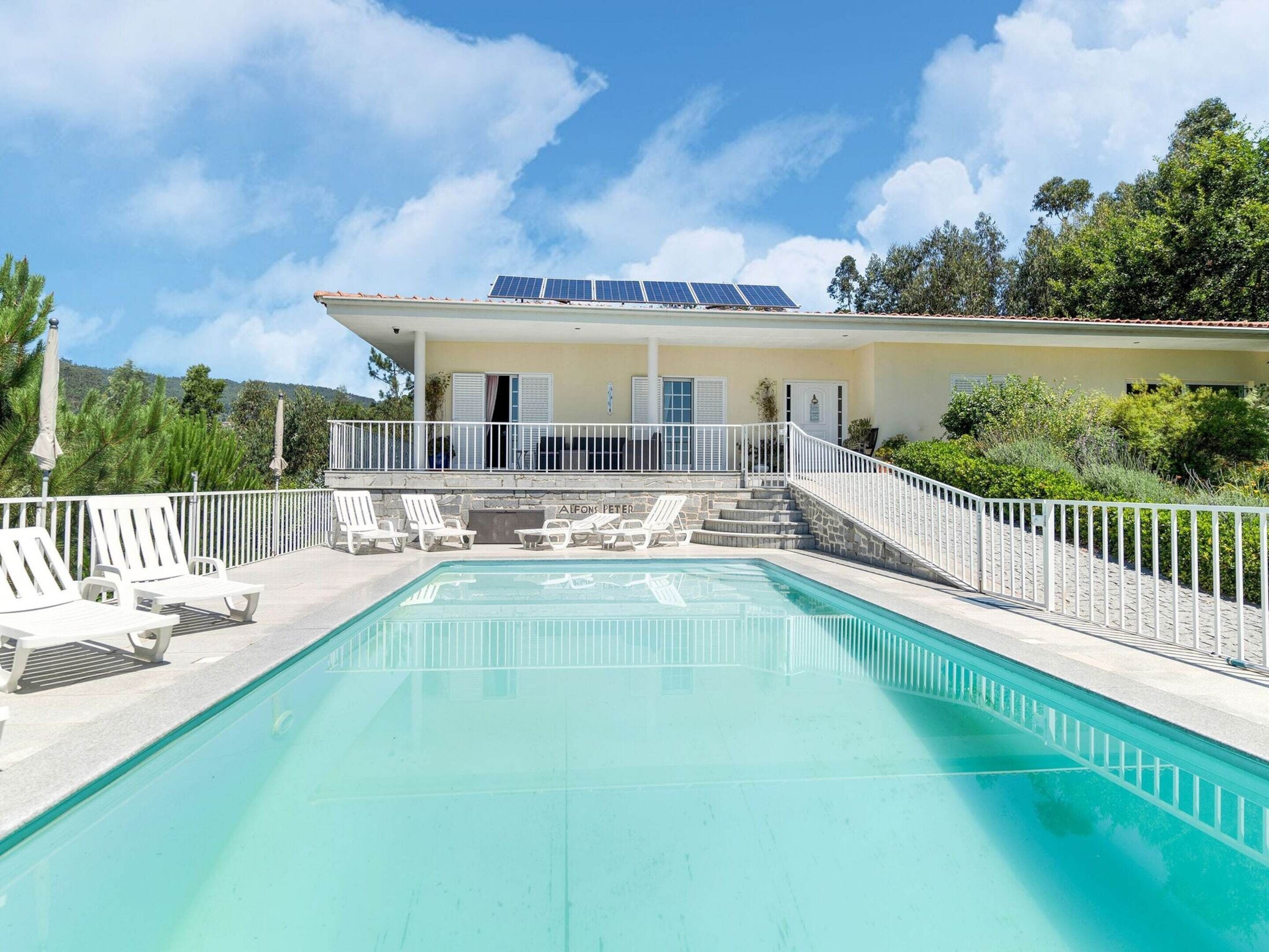 Vila | Kolam renang | Kolam renang outdoor