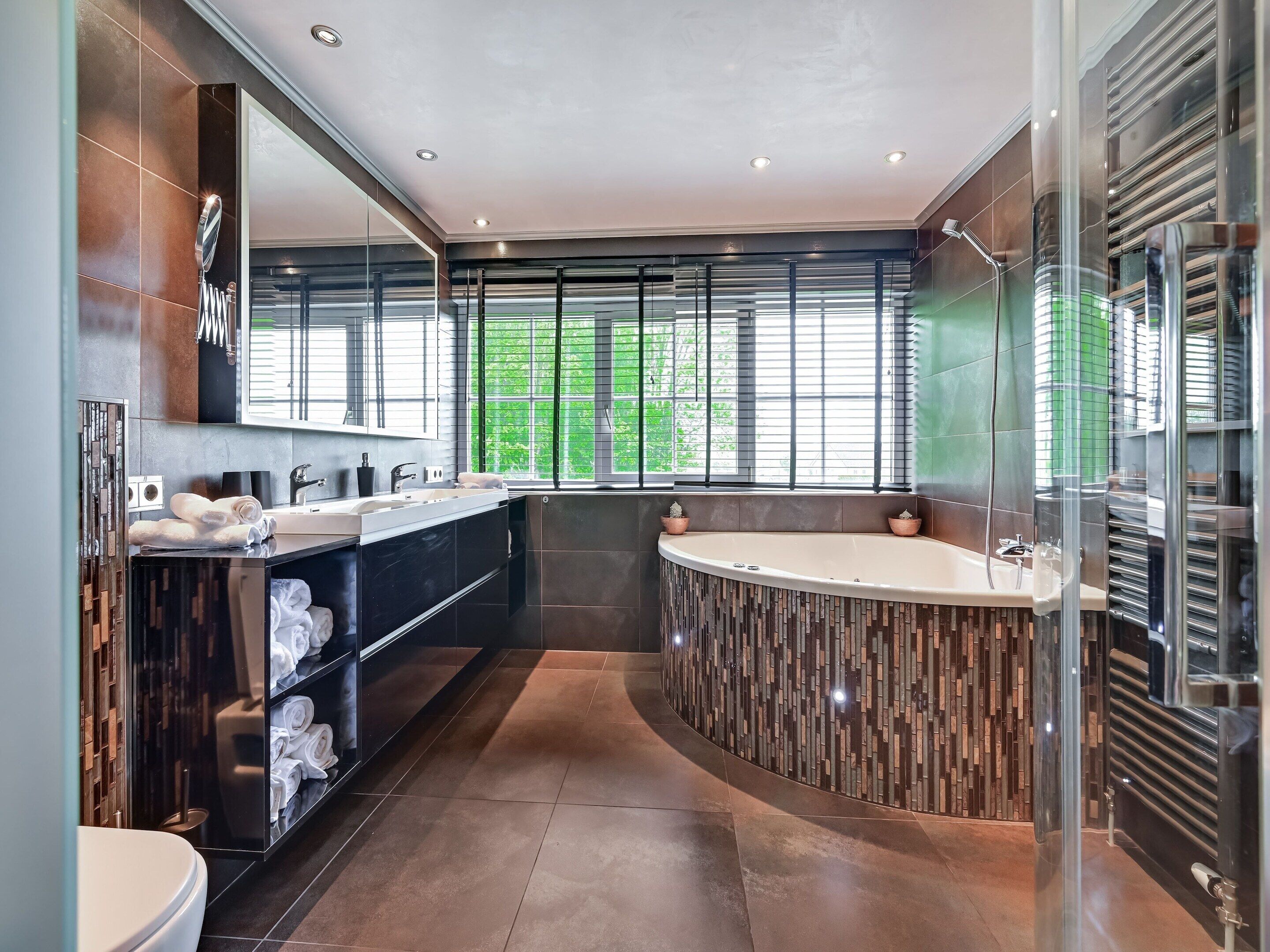 Villa | Bathroom