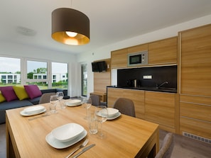 Dining - Urban Holiday Home in Lutzmannsburg With Pool (Lutzmannsburg)