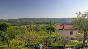 Unclassified image, 2 of 10, button - Bright Apartment in Truske Slovenia With Shared Pool (Koper)