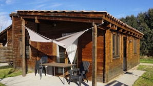 Exterior - Wooden Holiday Home in Ultramort With Private Garden (Ultramort)