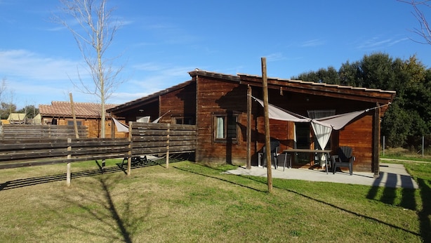 Exterior - Wooden Holiday Home in Ultramort With Private Garden (Ultramort)