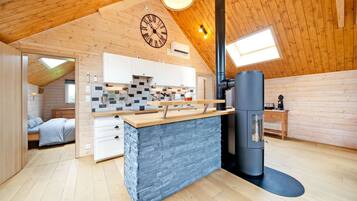 Cottage | 2 slaapkamers, individueel gemeubileerd, beddengoed