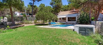 Splendid Holiday Home in Ciudadela de Menorca With Garden