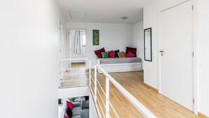 3 bedrooms, individually furnished, bed sheets - Countryside Holiday Home in Goesnes With Terrace (Ohey)