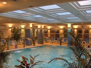 5 indoor pools, open 7:00 AM to 9:00 PM, sun loungers - Ensana Sovata (Sovata)