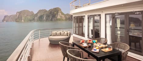 Presidential Suite | Balcony view