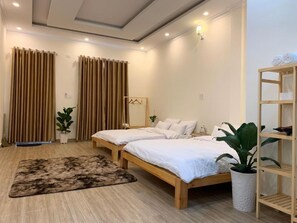Quadruple Room, Private Bathroom | Free WiFi, bed sheets - Calais Hotel Villa (Da Lat)