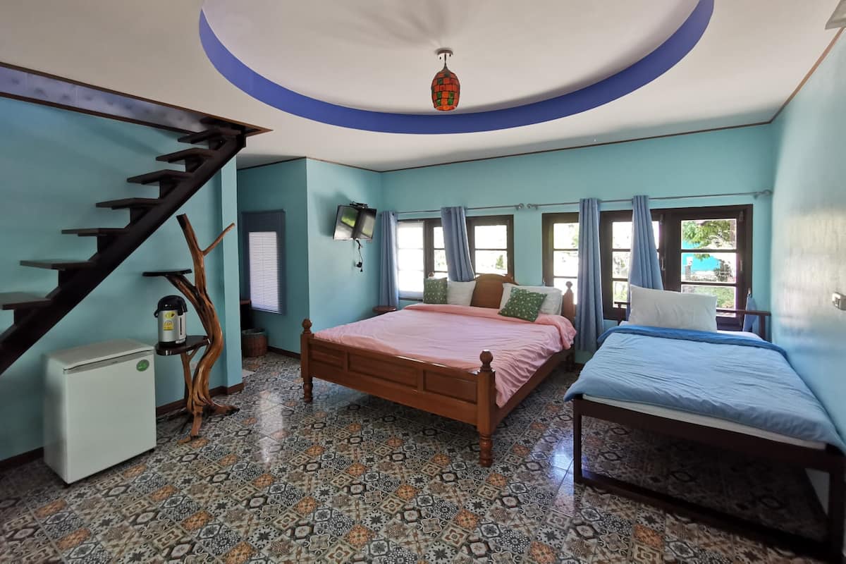 1 habitación, escritorio, wifi gratis y ropa de cama