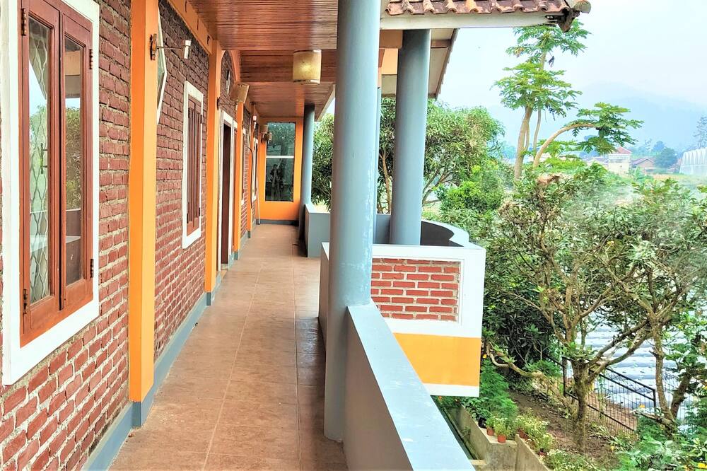 Villa Orange Lembang Pengkolan