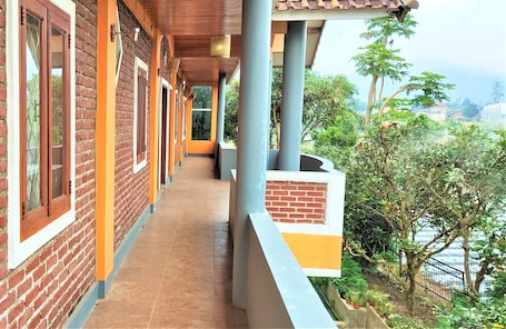 Balcony view. Villa Orange Lembang Pengkolan