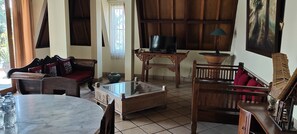 Reception - OBC Villa (Bandung)
