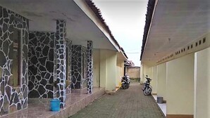 Unclassified image, 5 of 19, button - Hotel Intan Naga Soreang (Banjaran)