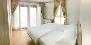 Villa | 1 habitación, escritorio y ropa de cama
