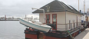 Fantastic Watervilla in Kerkdriel Direct at Lakebeach
