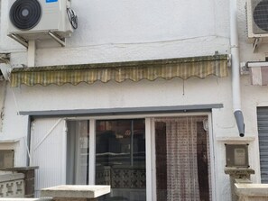 Exterior - Comfortable Apartment in Empuriabrava With Balcony (Castello d'Empuries)