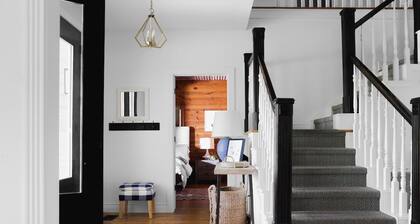 Hill Country Escape | Pool, Hot Tub & Sleeps 25
