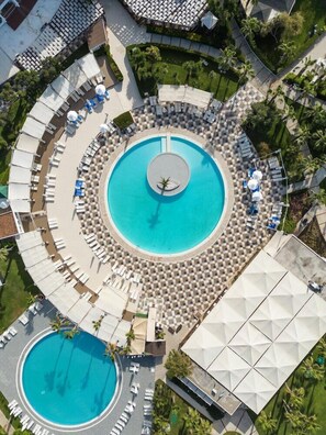 Indoor pool, outdoor pool