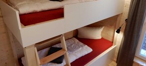 3 habitaciones, cuna de viaje y wifi 