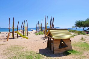 Sun-loungers - Dream finca: XXL pool, table tennis, BBQ house, volleyball, air-condition (Port de Pollença)