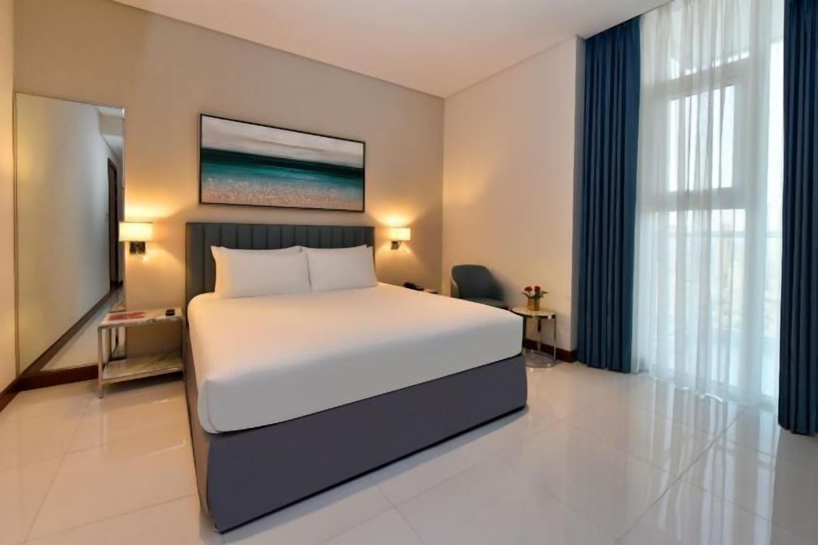 In-room safe, individually furnished, desk, laptop workspace