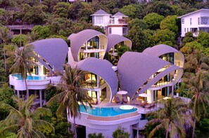 المنشأة من الخارج