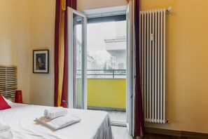 3 habitaciones, tabla de planchar con plancha y wifi gratis 