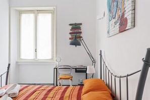 1 makuuhuone, silitysrauta/-lauta, ilmainen Wi-Fi, vuodevaatteet