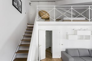 Interior - Hostmate - Milano - Vicolo Fiori - Brera (Milano)
