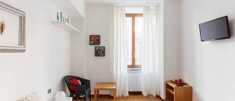 1 Schlafzimmer, Bügeleisen/Bügelbrett, Bettwäsche