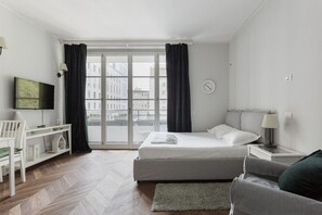 1 bedroom, iron/ironing board, free WiFi, bed sheets