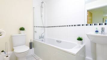 Exclusive Apartment (incl. cleaning fee) | Bathroom