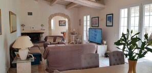 TV, fireplace, DVD player, table football