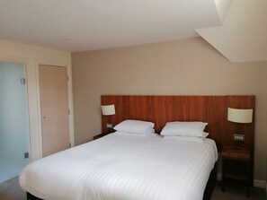 1 camera, ferro/asse da stiro, Wi-Fi gratuito