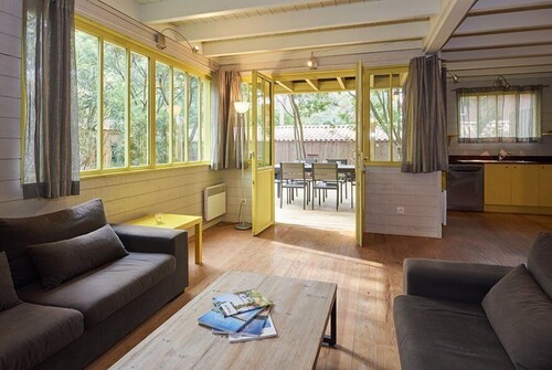 Pretty family home aux Americains, spa option