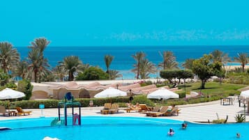Piscina a l'aire lliure