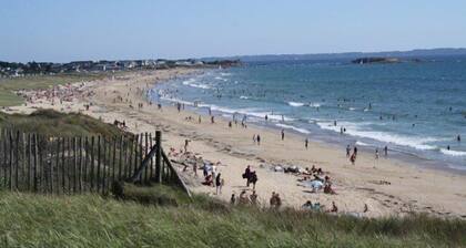 House 5 rooms for 6 to 7 pax near the beach - Wifi