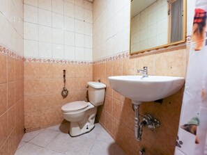 Doppia Standard | Bagno | Doccia, asciugamani
