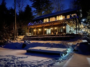 Exterior - Private vacation home (Cardiff)